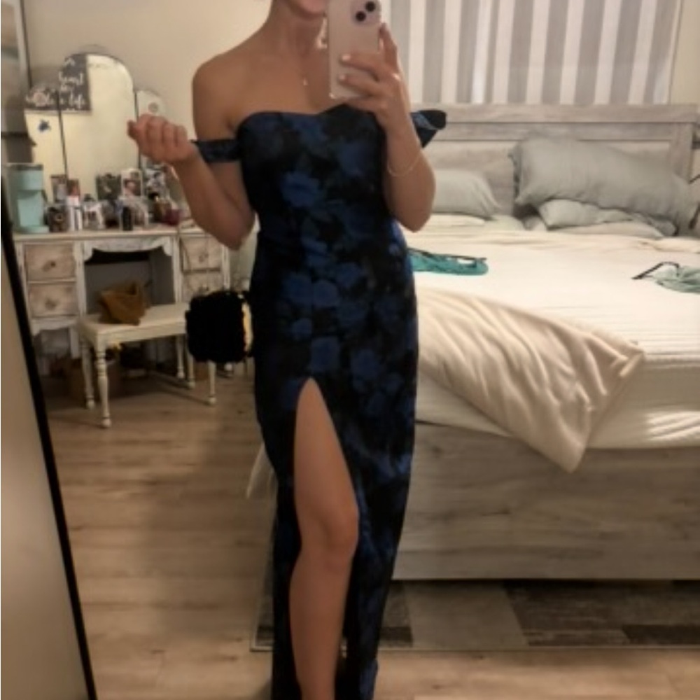 Lulu's Strapless Black and Blue Floral Dress